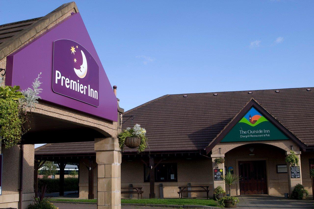 Premier Inn Falkirk - Larbert Bagian luar foto